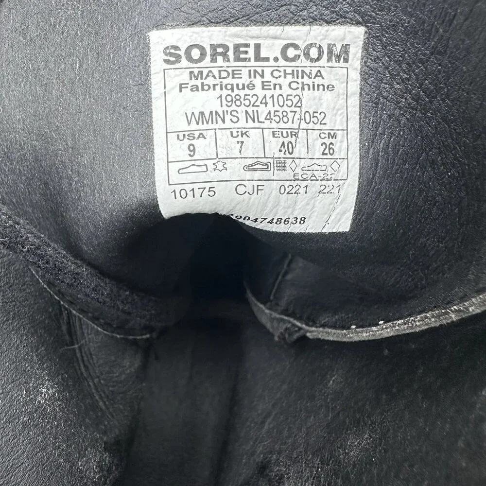 Sorel Joan Of Arctic Wedge III Lace Up Waterproof Gray Boots Size 9 Rarely Worn